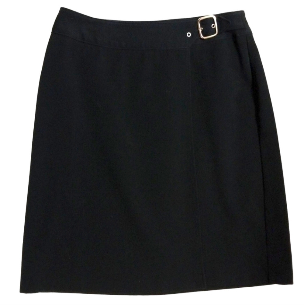 Briggs Petite Wrap Black Skirt - 6P